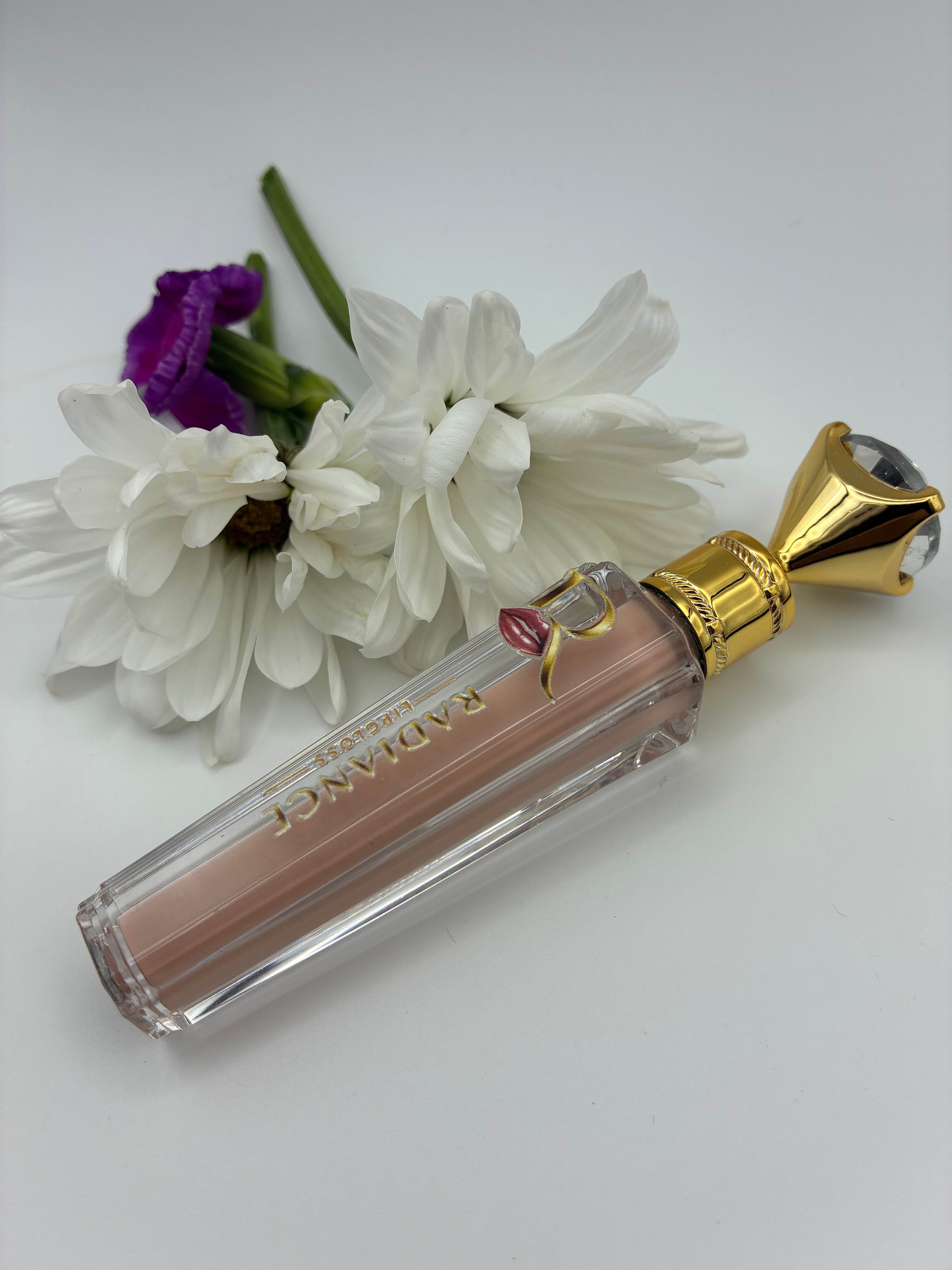 Radiance Signature Gloss: Skintight