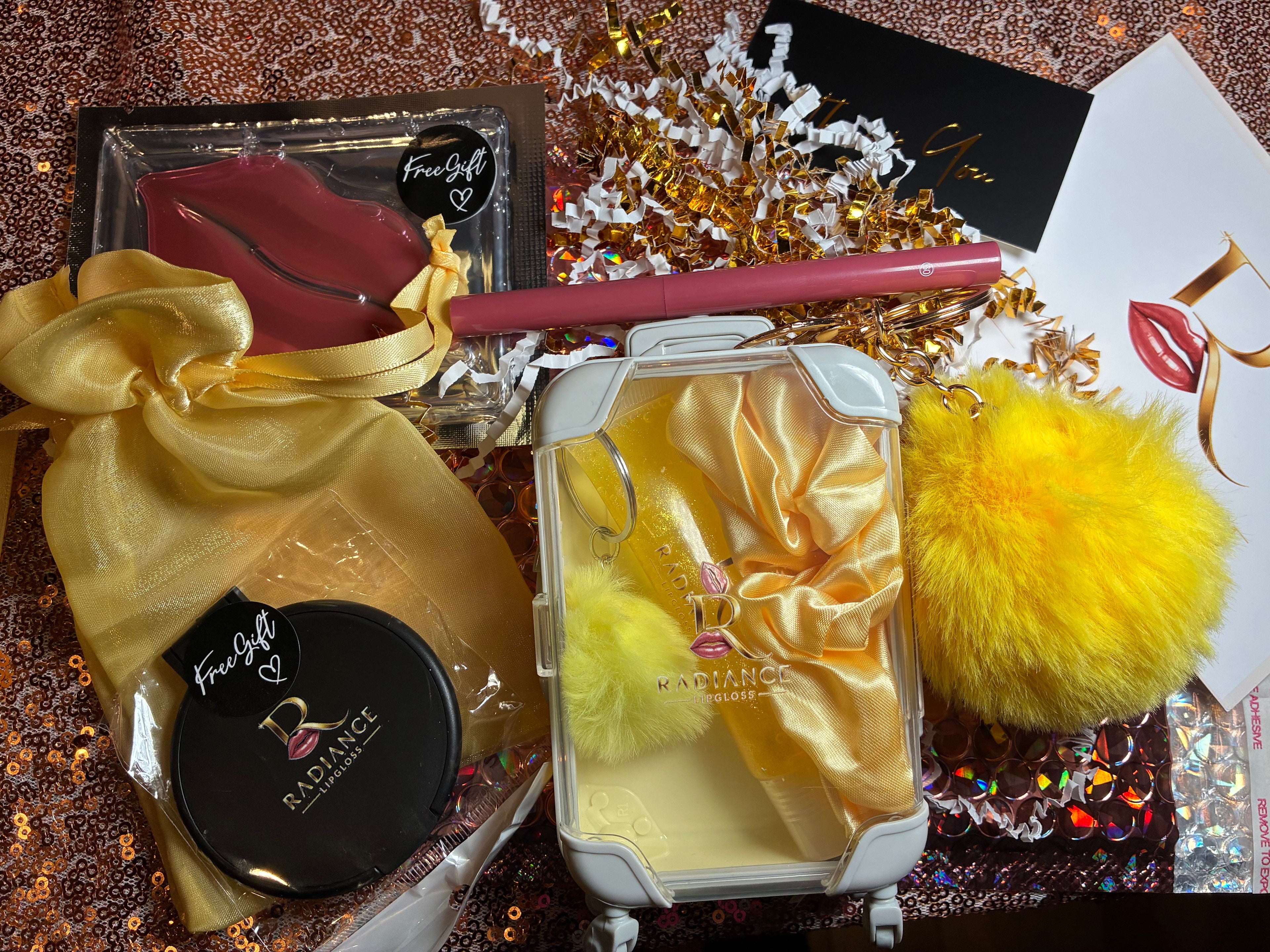 Radiance Getaway Collection: Maui Pineapple